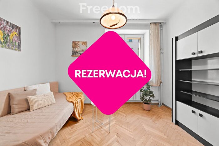 Mieszkanie 3-pokojowe na sprzedaż, Warszawa – Barska