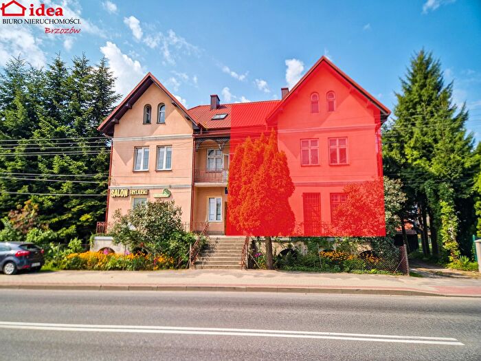 Dom 3-pokojowy na sprzedaż, Domaradz