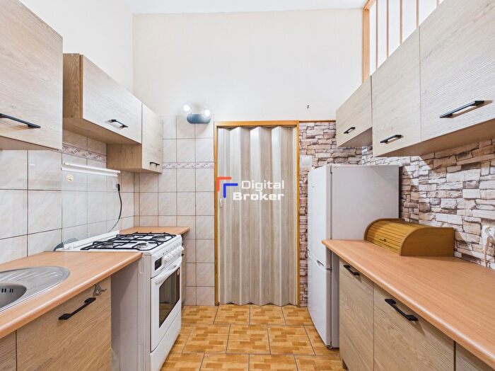 Mieszkanie 2-pokojowe na sprzedaż, Łódź – Żelazna