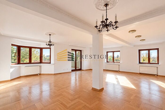 Dom 8-pokojowy do wynajęcia, Warszawa – Gawota