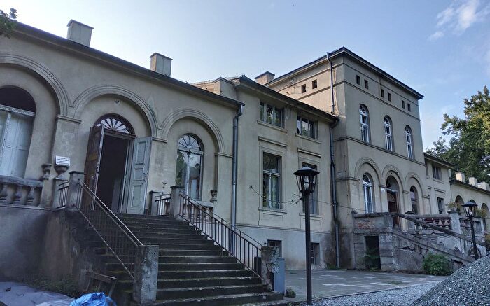 Dom na sprzedaż, Lwówek