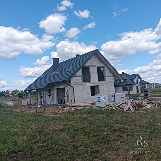 Dom 5-pokojowy na sprzedaż, Lutoryż