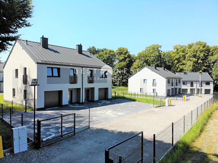 Mieszkanie 5-pokojowe na sprzedaż, Bielsko-Biała