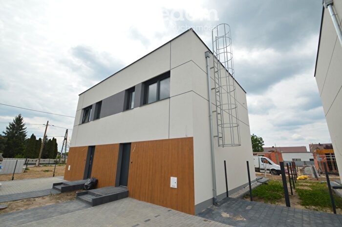 Mieszkanie 3-pokojowe na sprzedaż, Opole