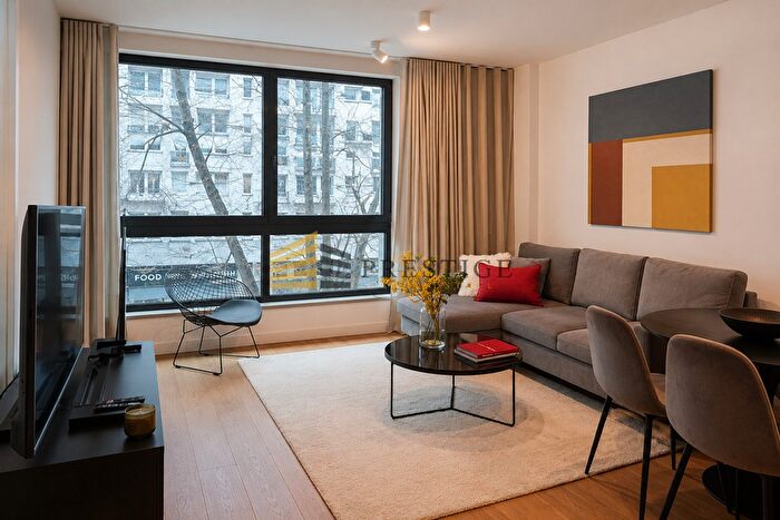 Mieszkanie 3-pokojowe do wynajęcia, Warszawa – Grzybowska
