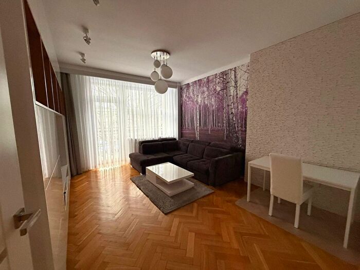 Mieszkanie 2-pokojowe do wynajęcia, Warszawa – Aleja Niepodległości