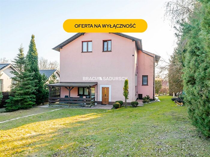 Dom 6-pokojowy na sprzedaż, Pawlikowice